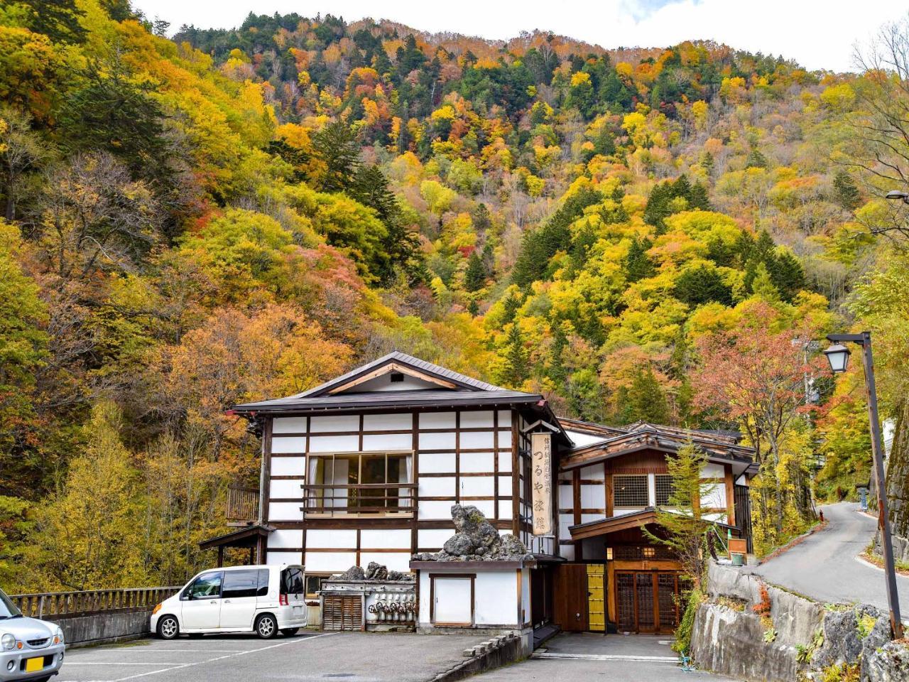 Tsuruya Ryokan Мацумото Экстерьер фото